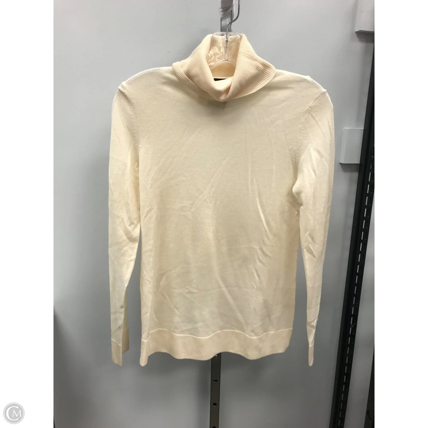 Top Long Sleeve By Lord And Taylor In Cream, Size: S