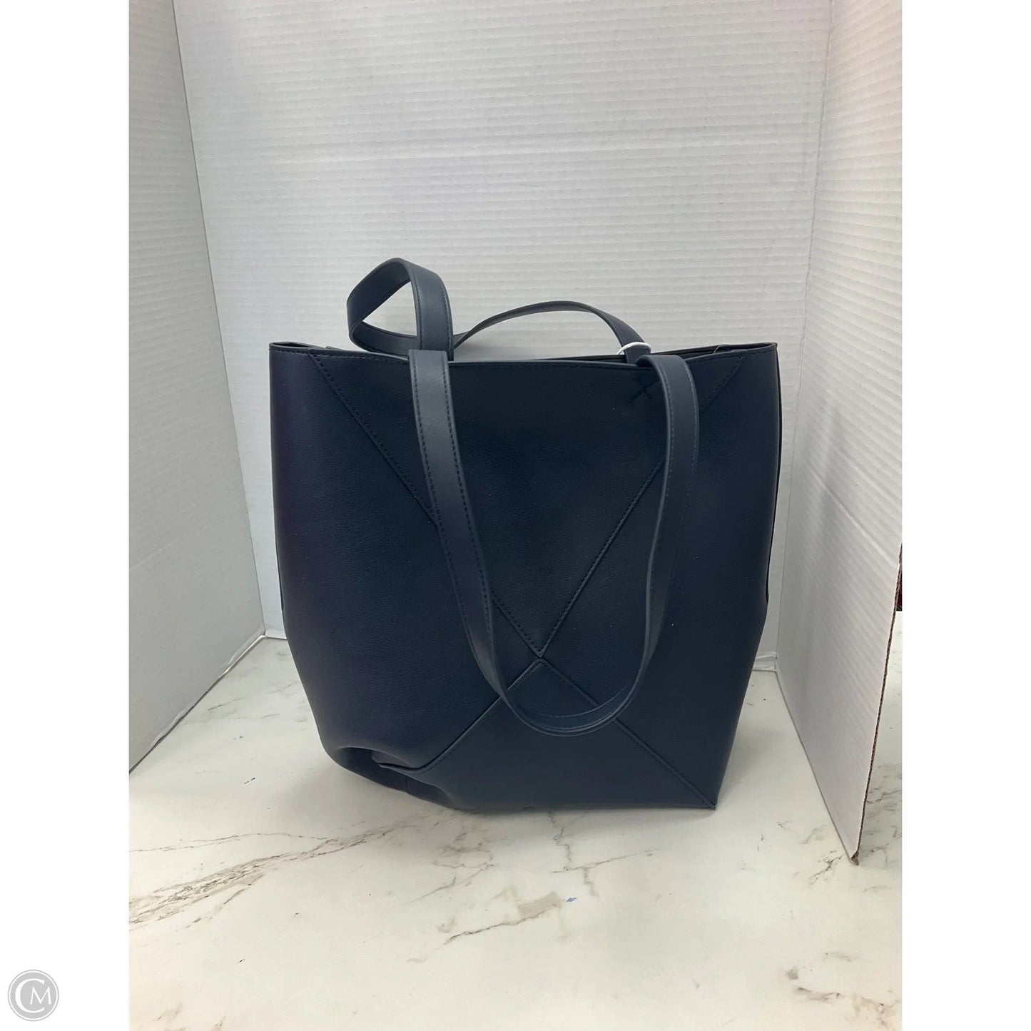 Tote By Walter Baker, Size: Large