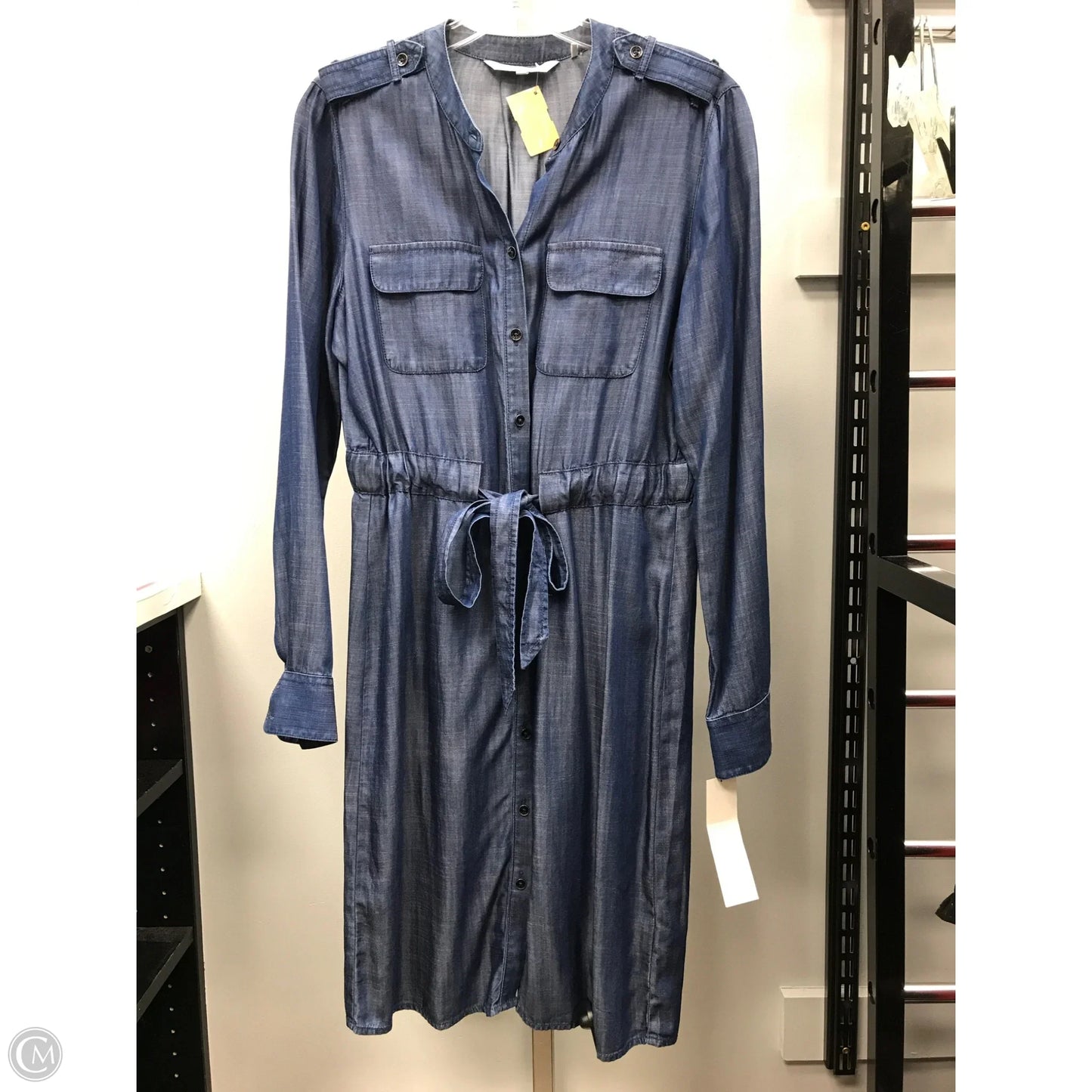 Dress Casual Short By Foxcroft In Blue Denim, Size: 8