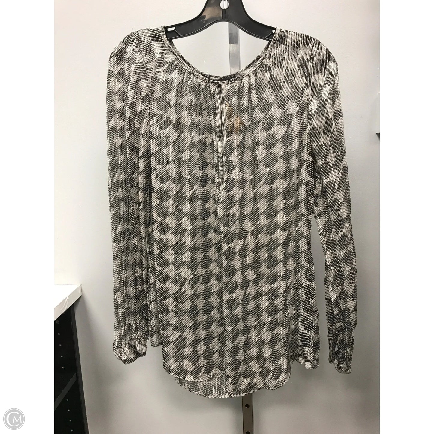 Top Long Sleeve By White House Black Market In Black & Cream, Size: 8