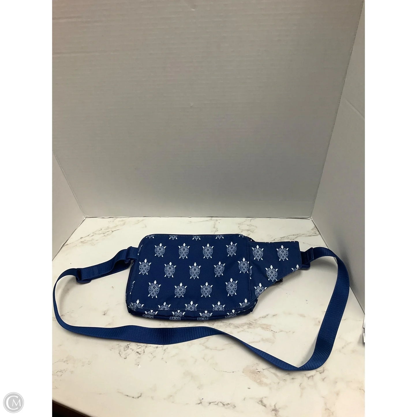 Belt Bag By Vera Bradley, Size: Large