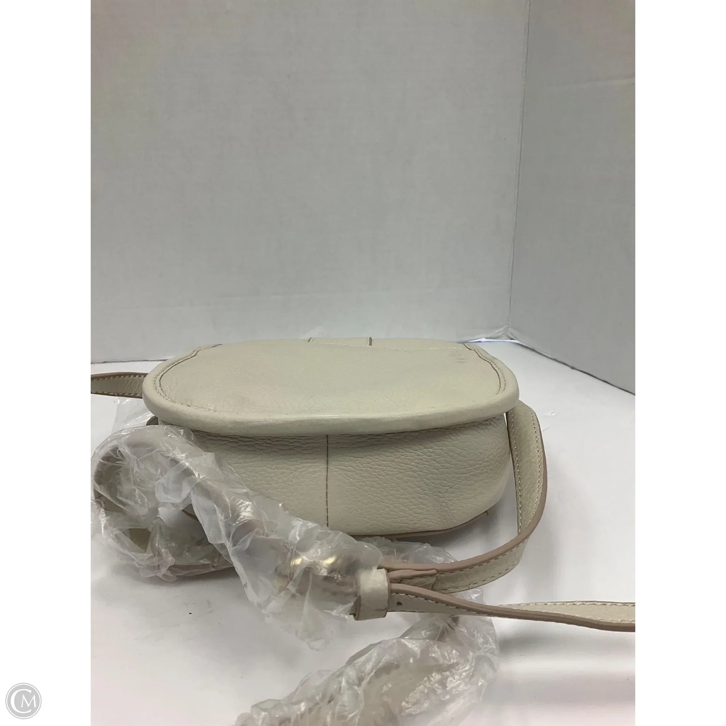 Crossbody By Isaac Mizrahi, Size: Medium