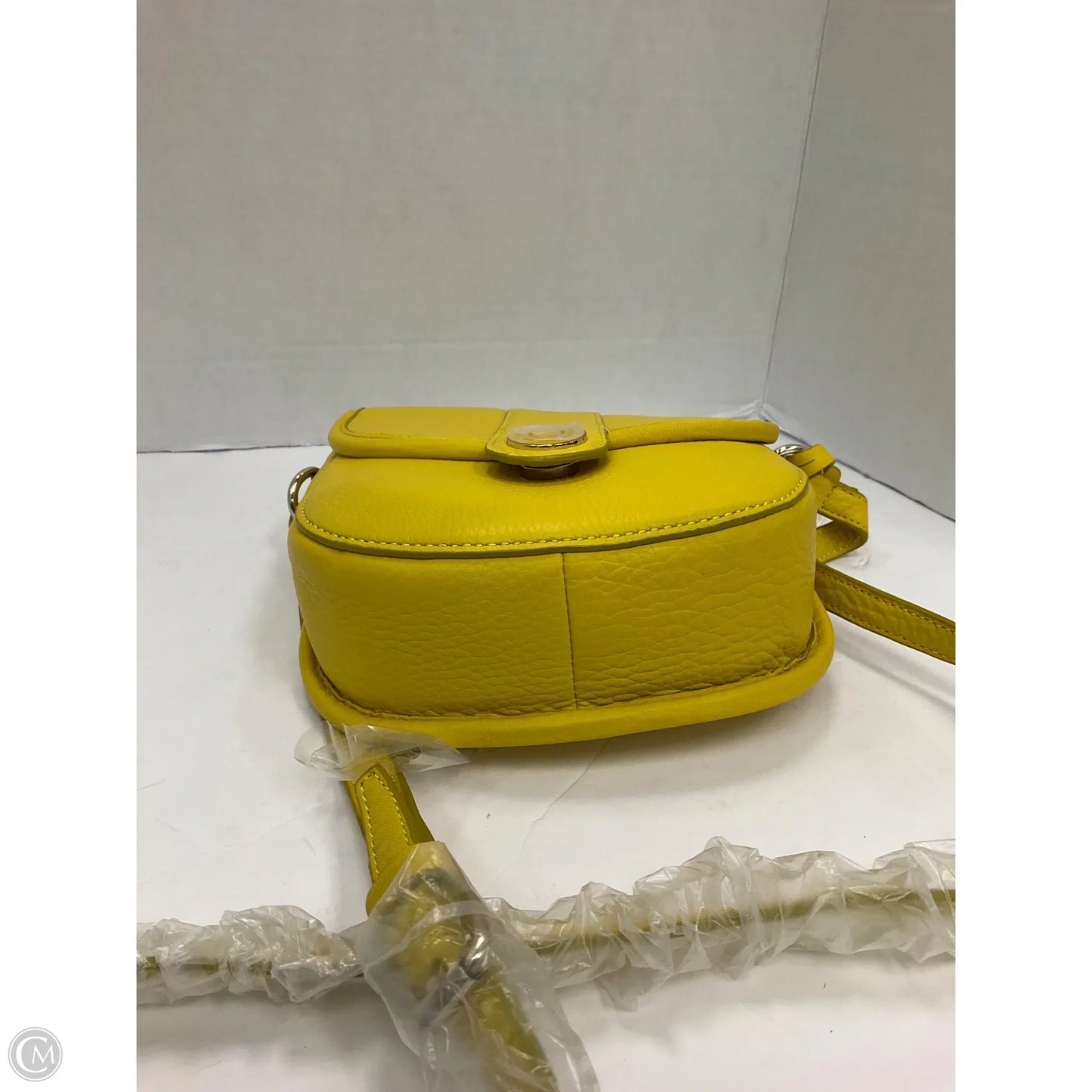 Crossbody By Isaac Mizrahi, Size: Medium