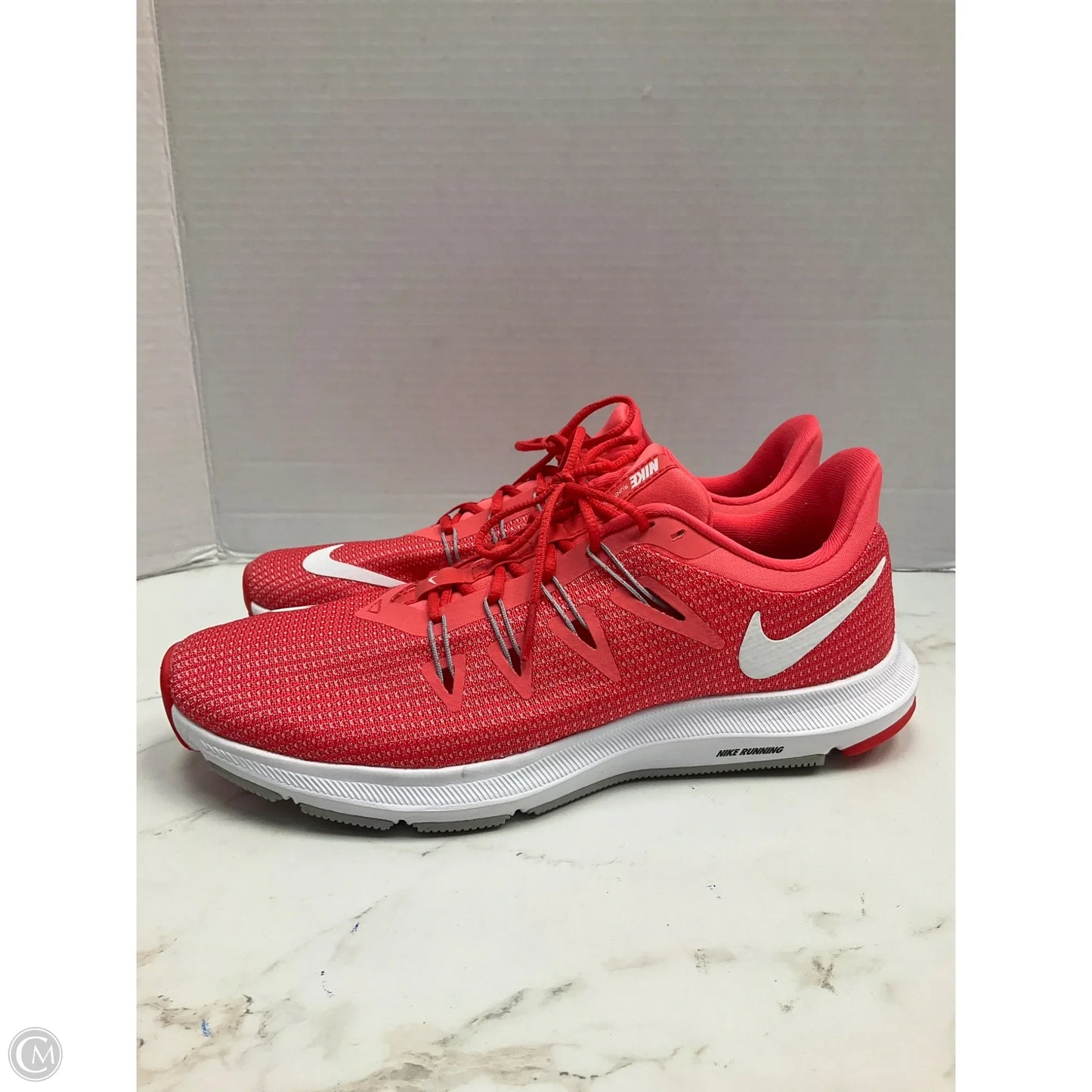 Shoes Athletic By Nike In Coral, Size: 10