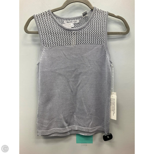 Top Sleeveless By Cmb In Grey, Size: Sp