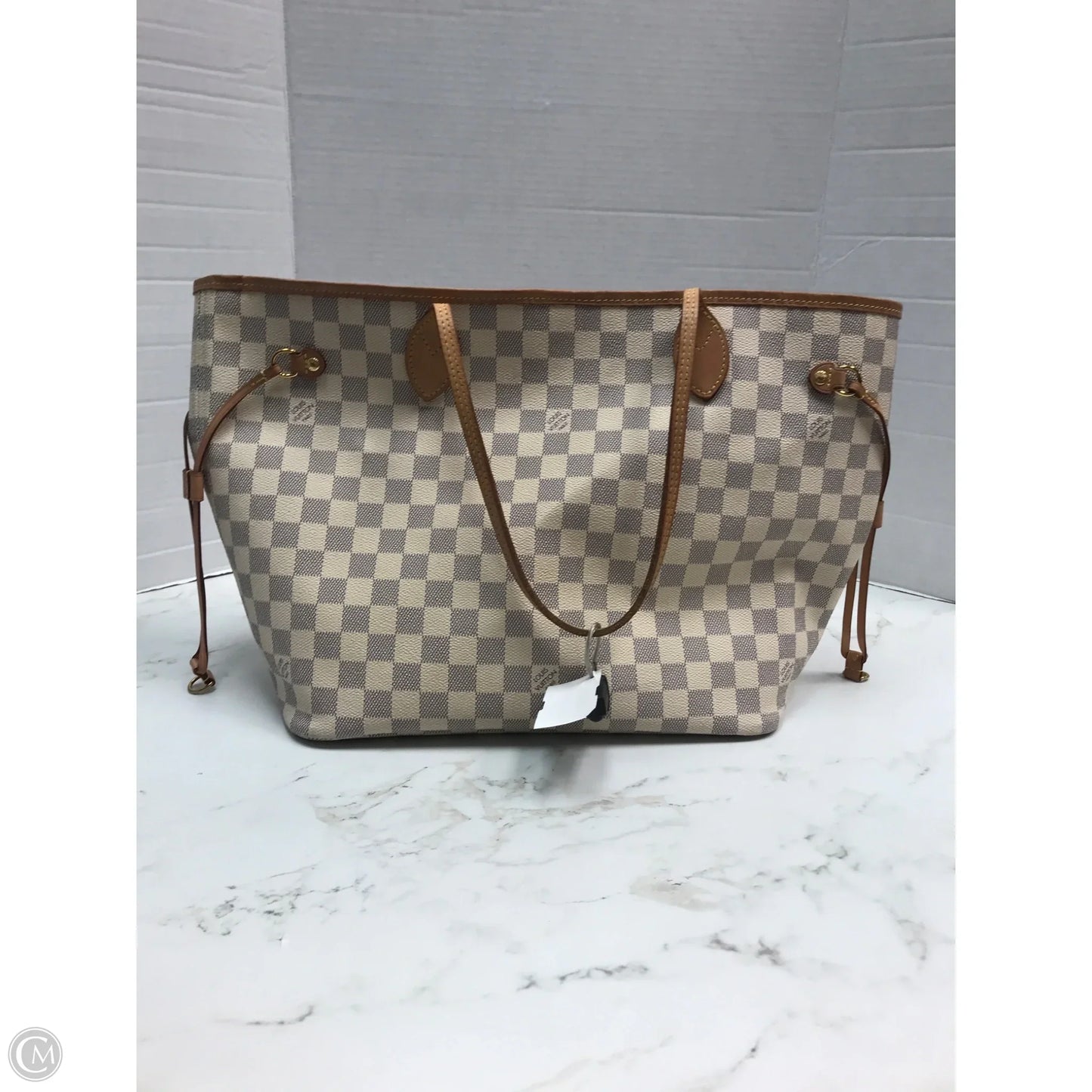 Handbag Luxury Designer By Louis Vuitton, Size: Medium