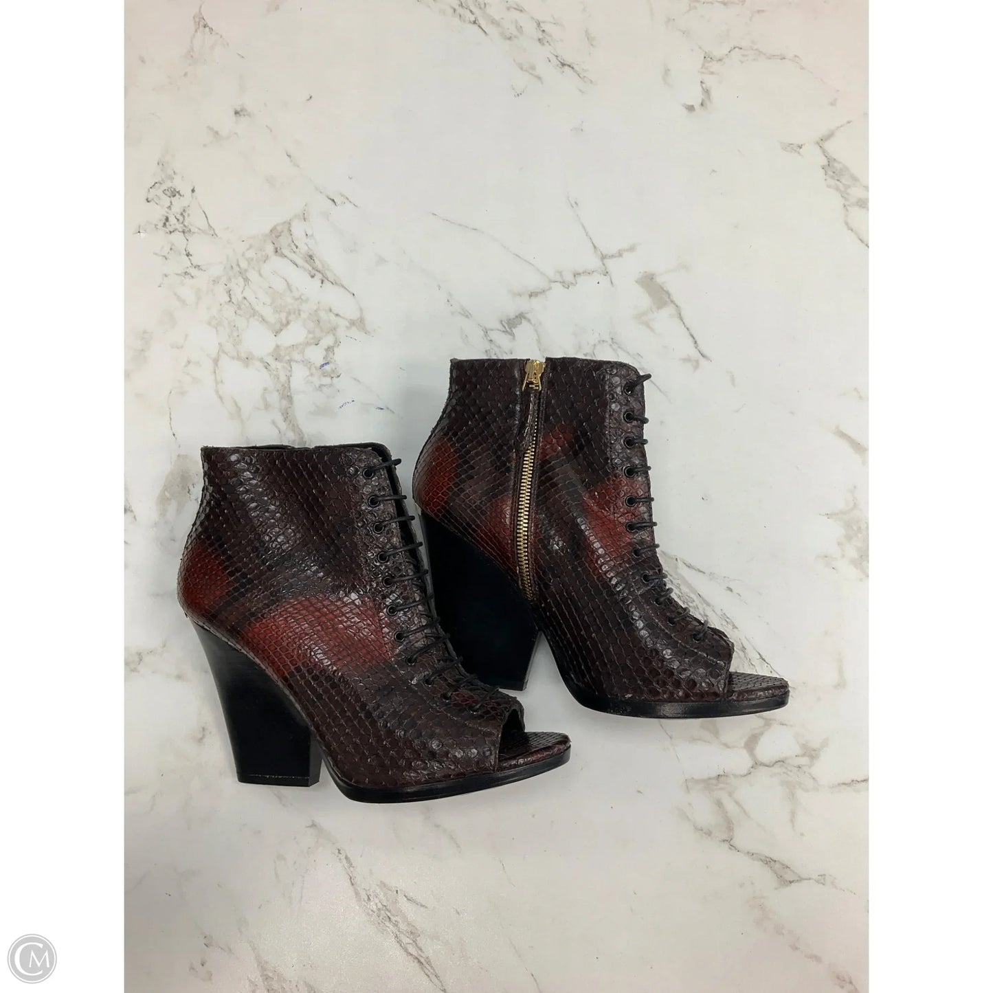 Boots Luxury Designer By Burberry In Snakeskin Print, Size: 7.5
