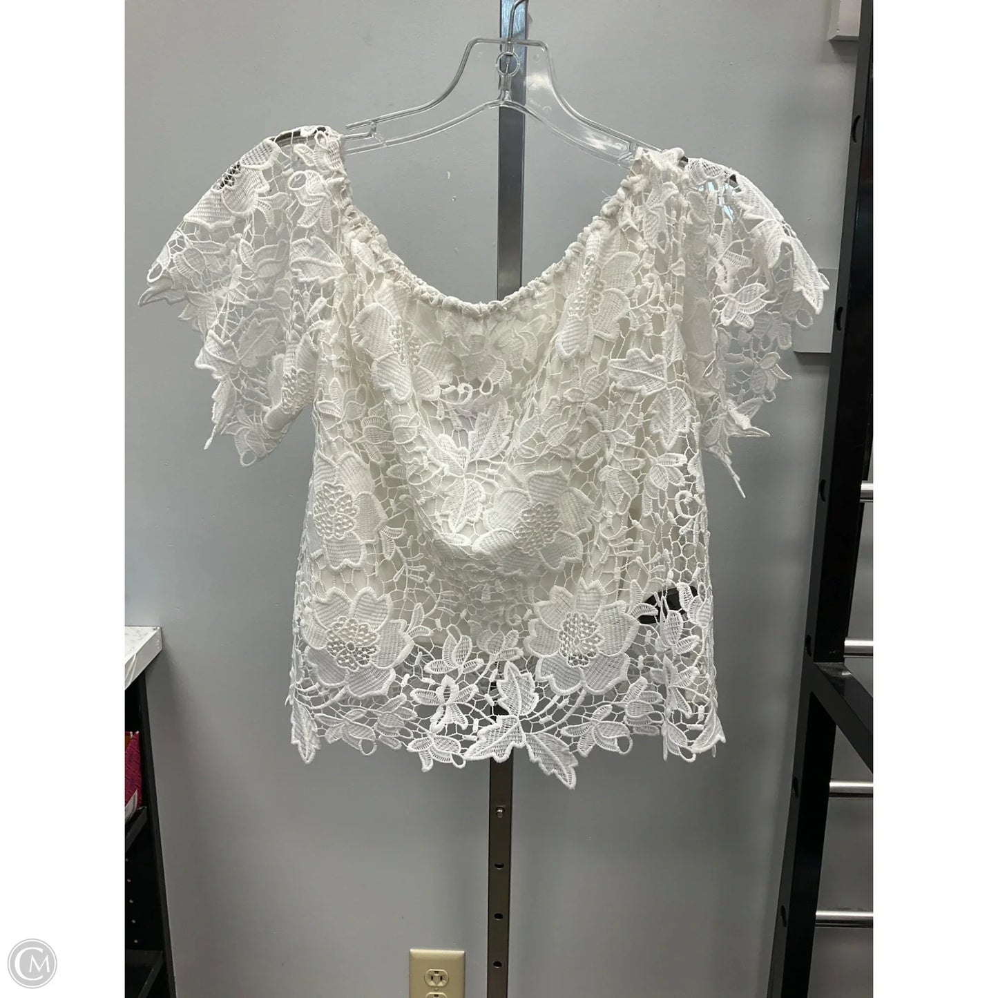 Top Short Sleeve By Cmc In White, Size: S