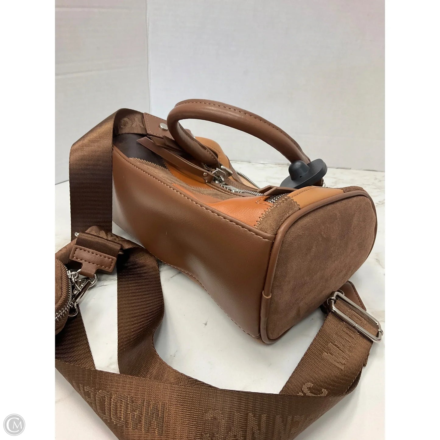 Crossbody By Steve Madden, Size: Medium