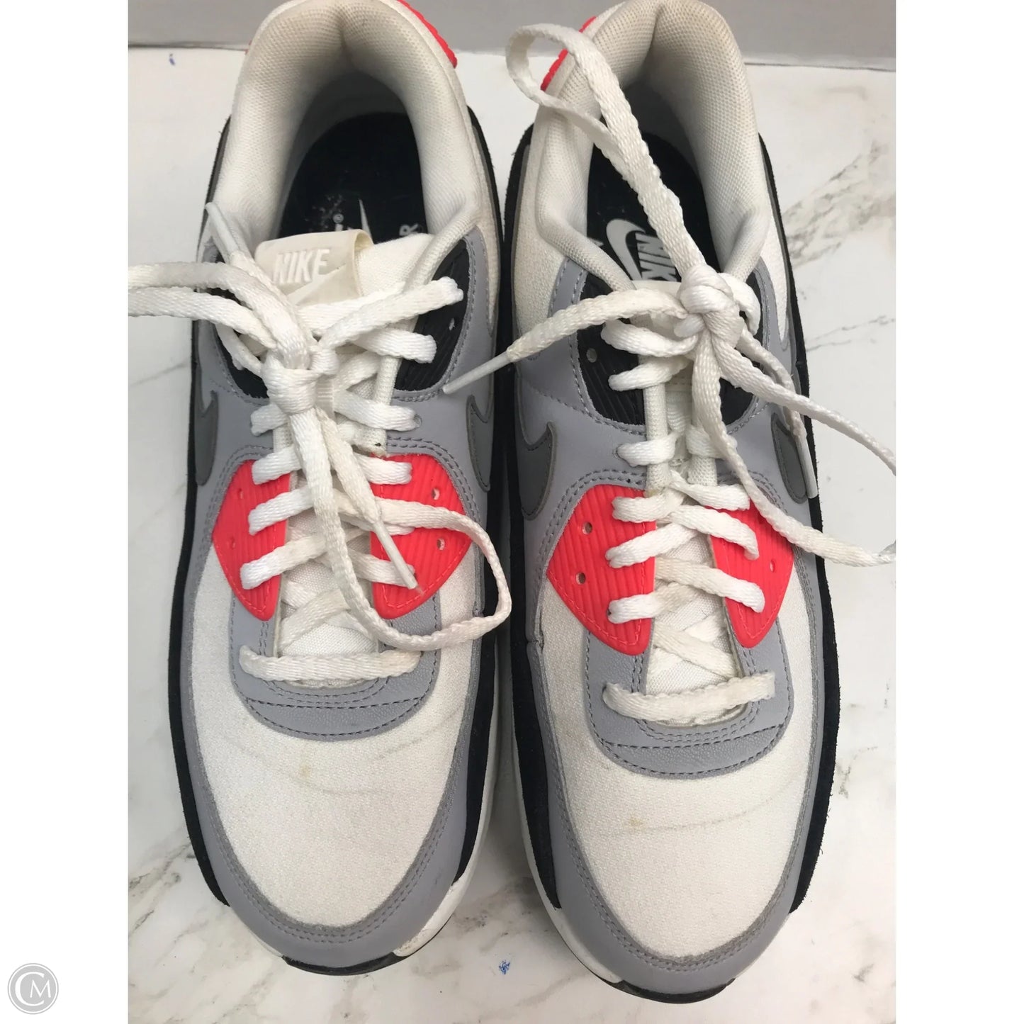 Shoes Sneakers By Nike In Black & White, Size: 10