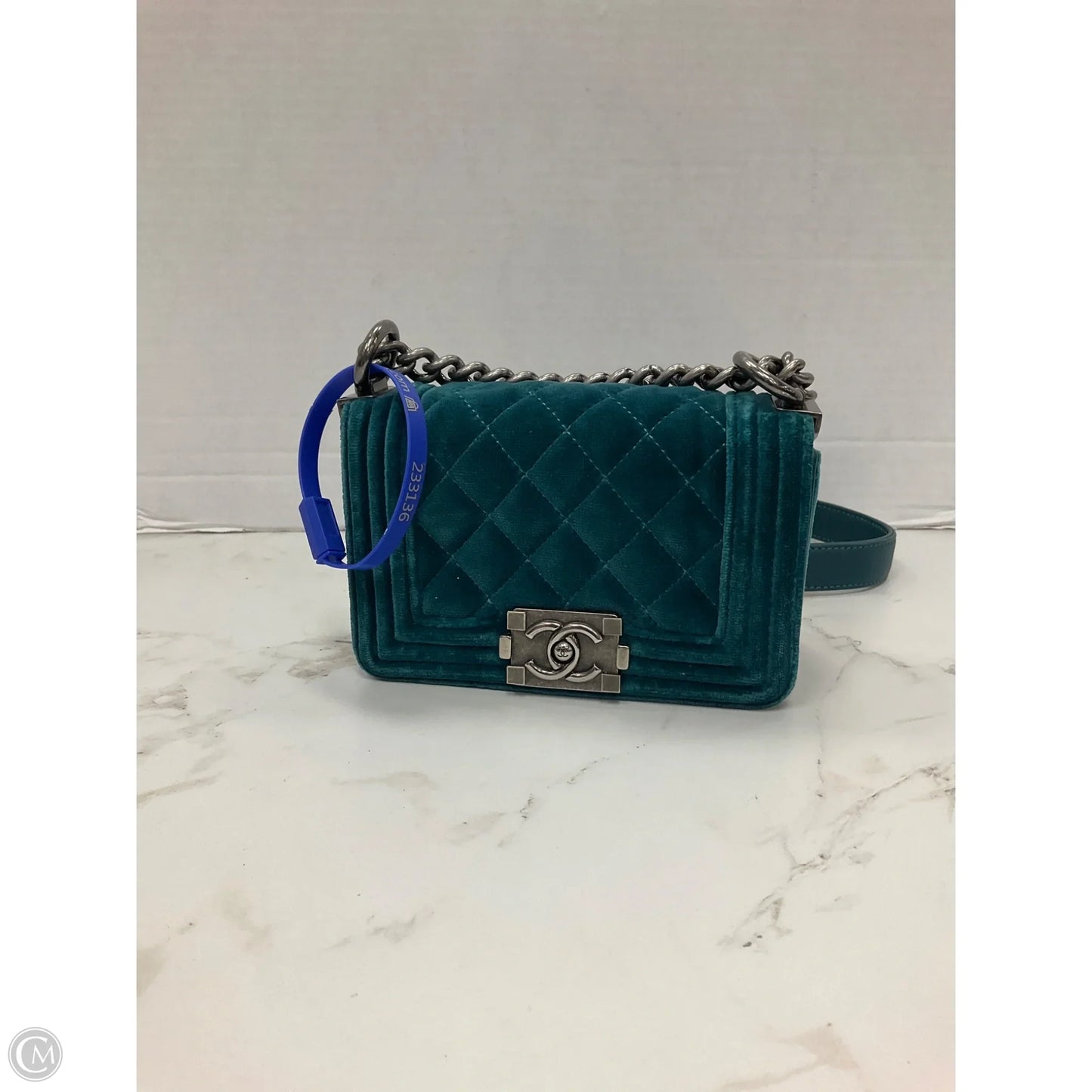 Crossbody Luxury Designer By Chanel, Size: Small