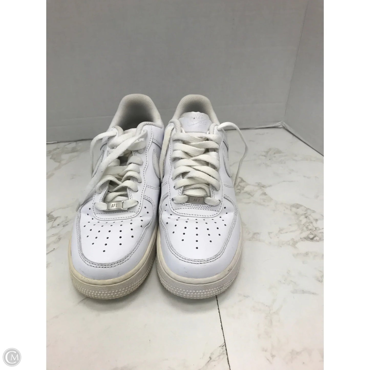 Shoes Sneakers By Nike In White, Size: 8