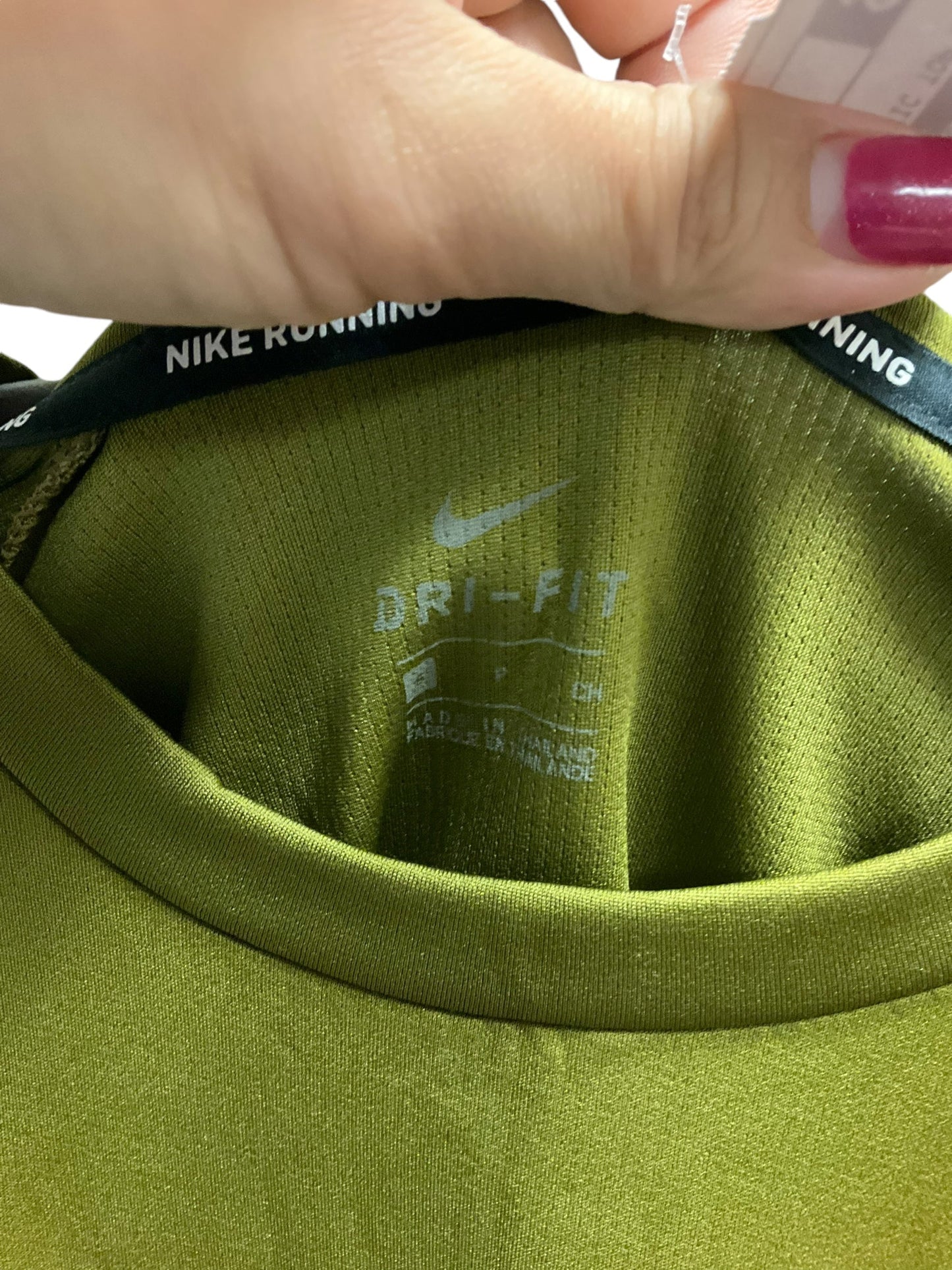 Athletic Top Long Sleeve Crewneck By Nike In Green, Size: M