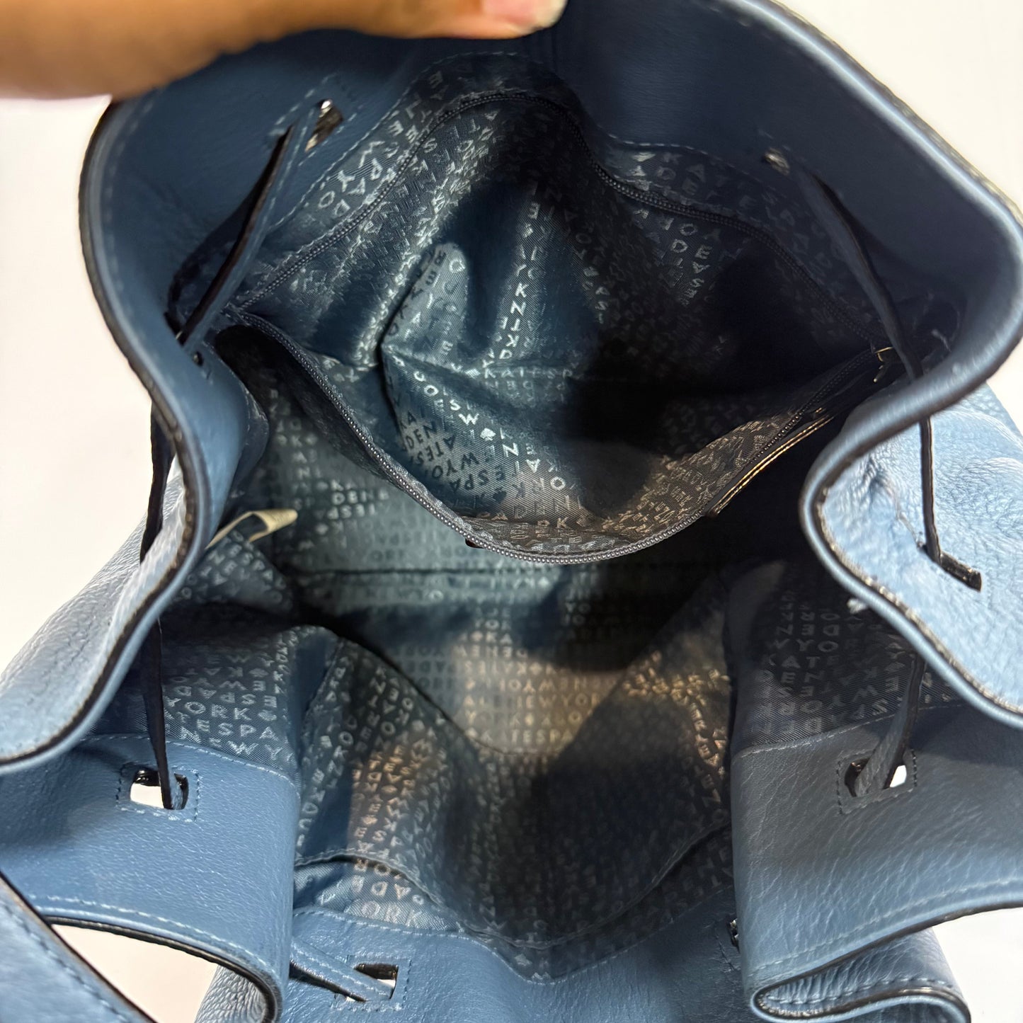 Crossbody Designer By Kate Spade, Size: Large