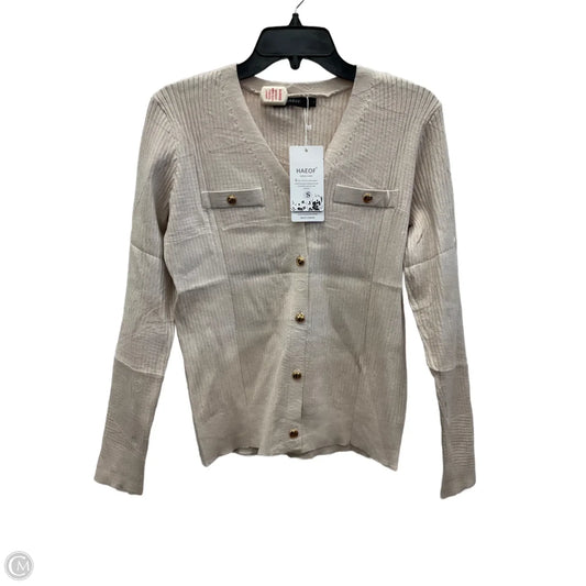 Top Long Sleeve By Clothes Mentor In Cream, Size: S