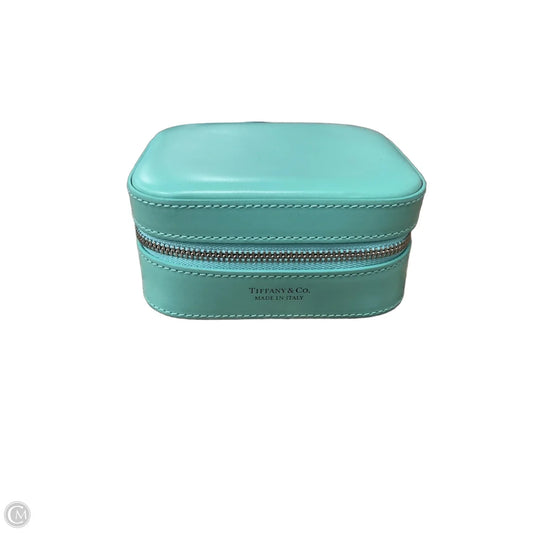 Jewelry Case By Tiffany And Company, Size: