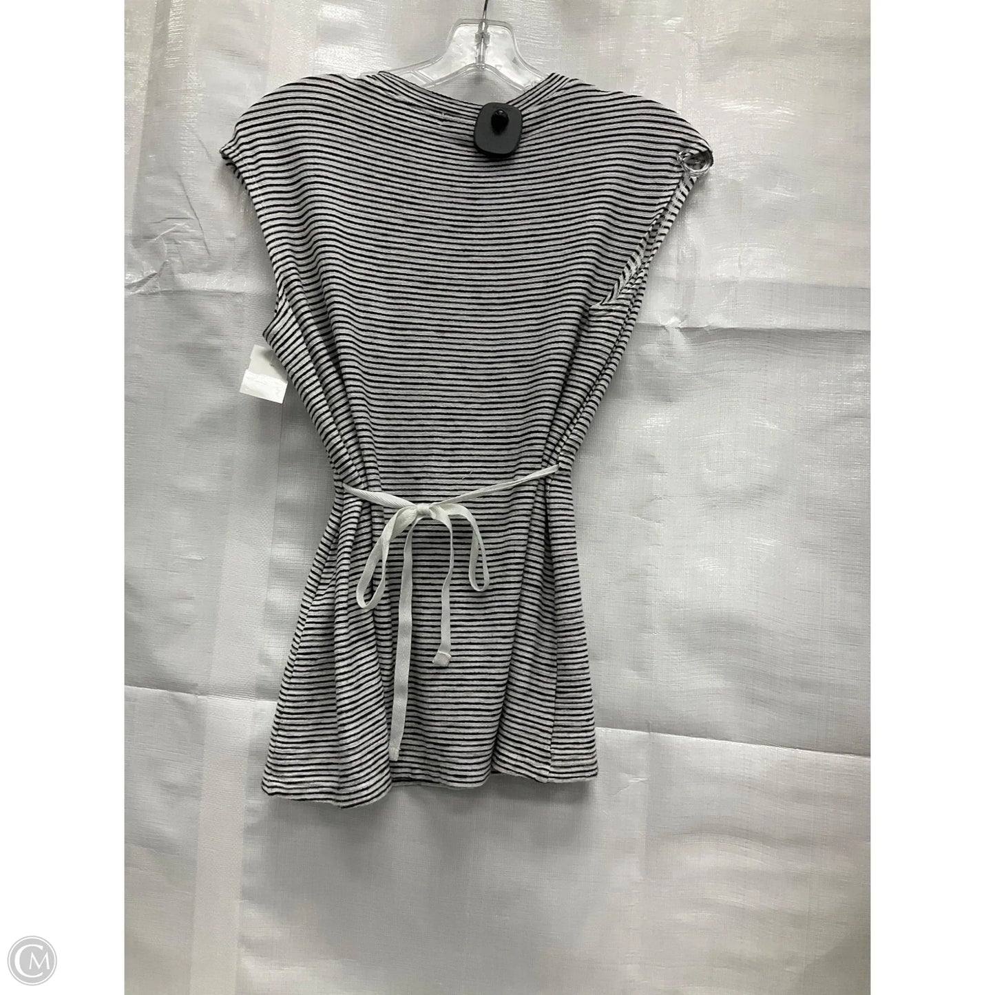 Top Sleeveless By Max Studio In Striped Pattern, Size: Xs