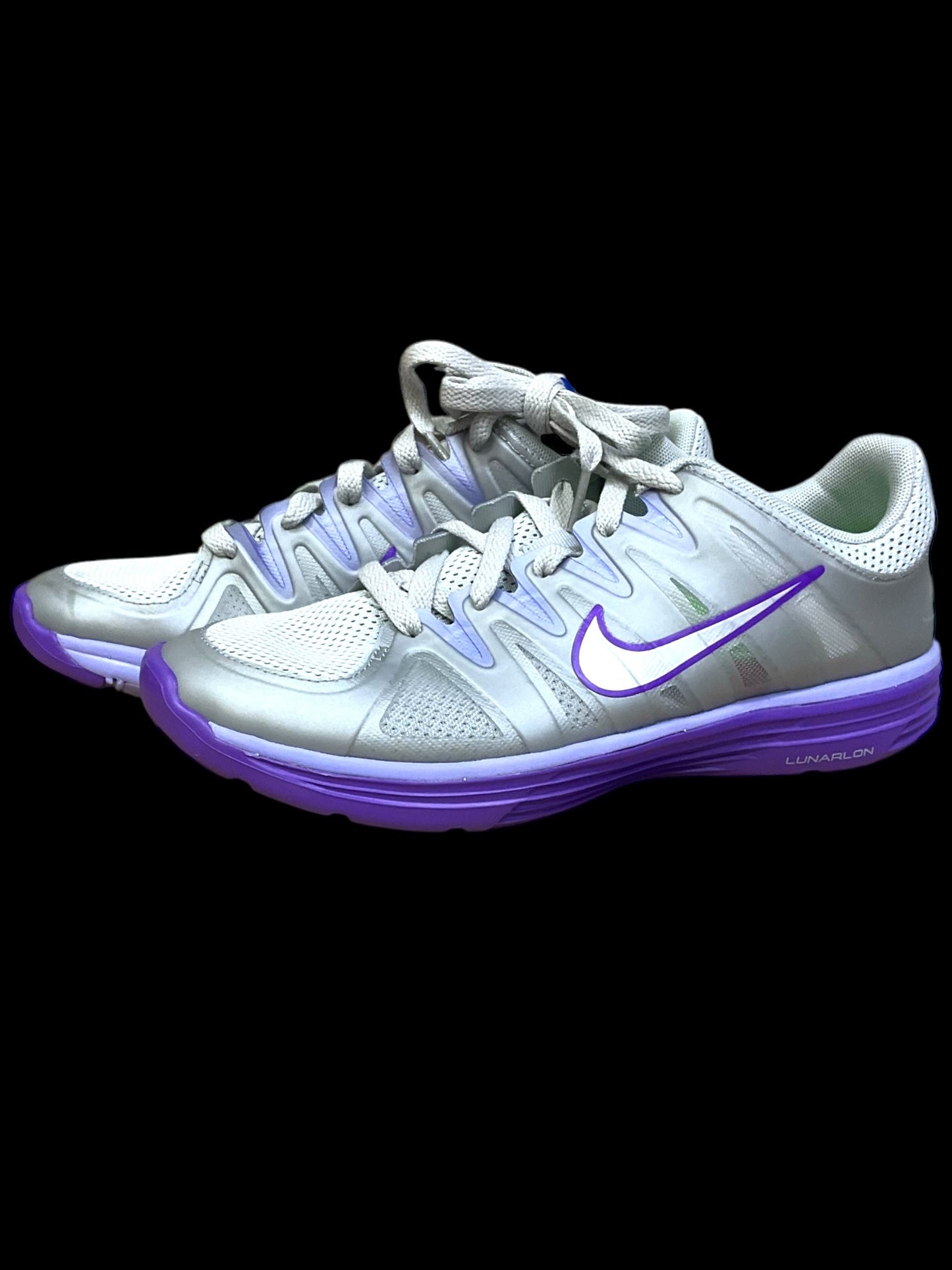 Shoes Athletic By Nike In Grey & Purple, Size: 8