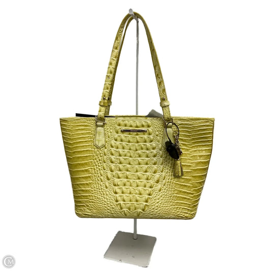 Handbag Designer By Brahmin, Size: Medium