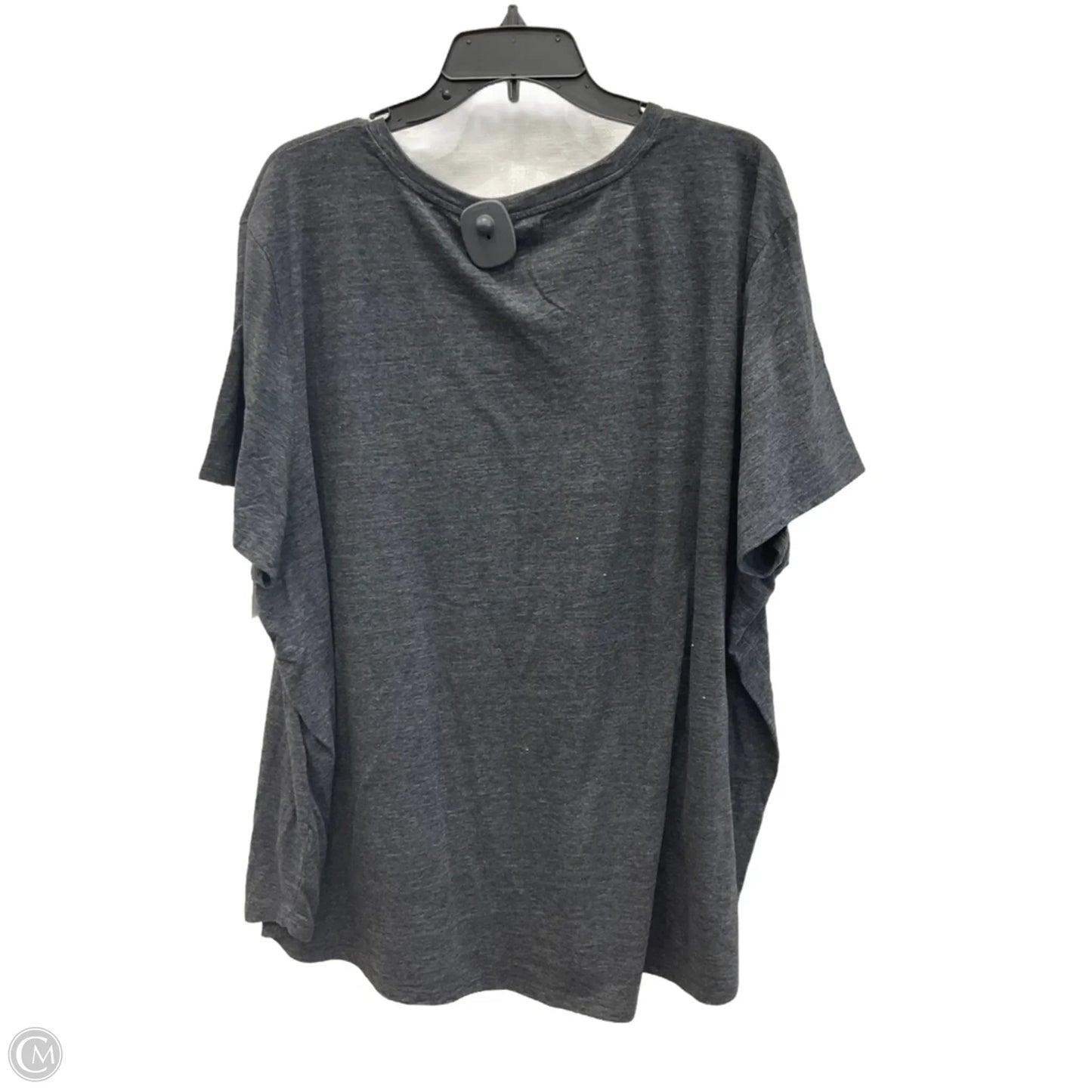 Top Short Sleeve By Maurices In Grey, Size: 4x