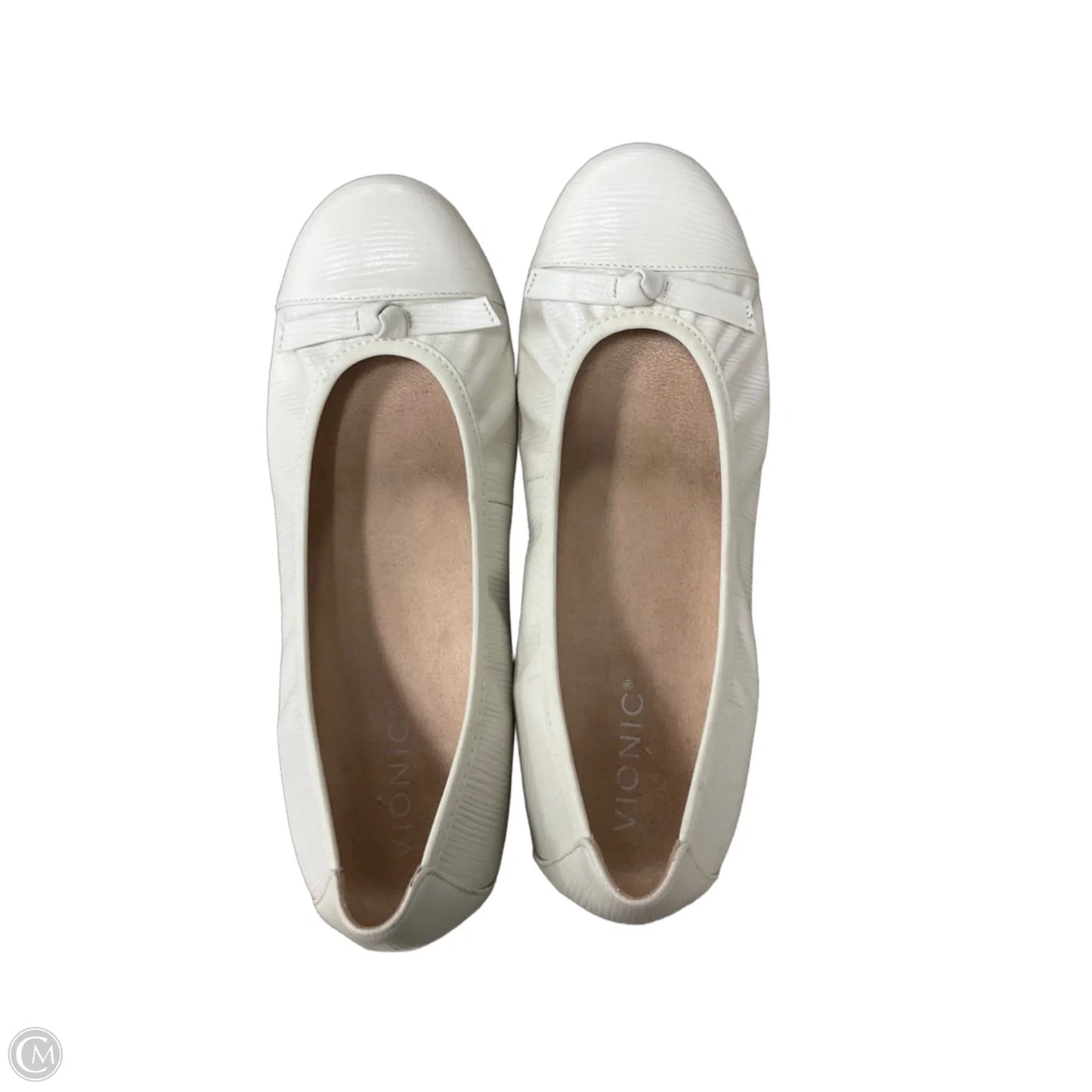 Shoes Flats By Vionic In Cream, Size: 8.5