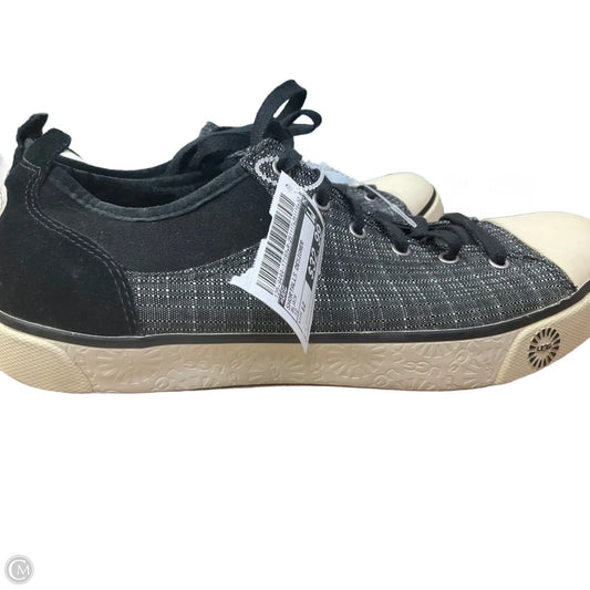 Shortalls Designer By Ugg In Black, Size: 12