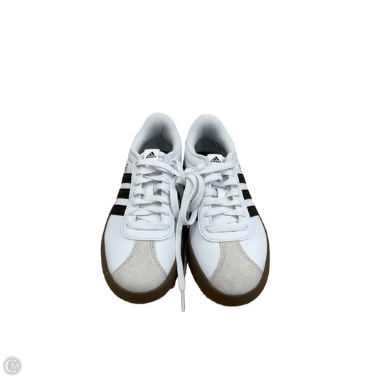 Shoes Sneakers By Adidas In White, Size: 6