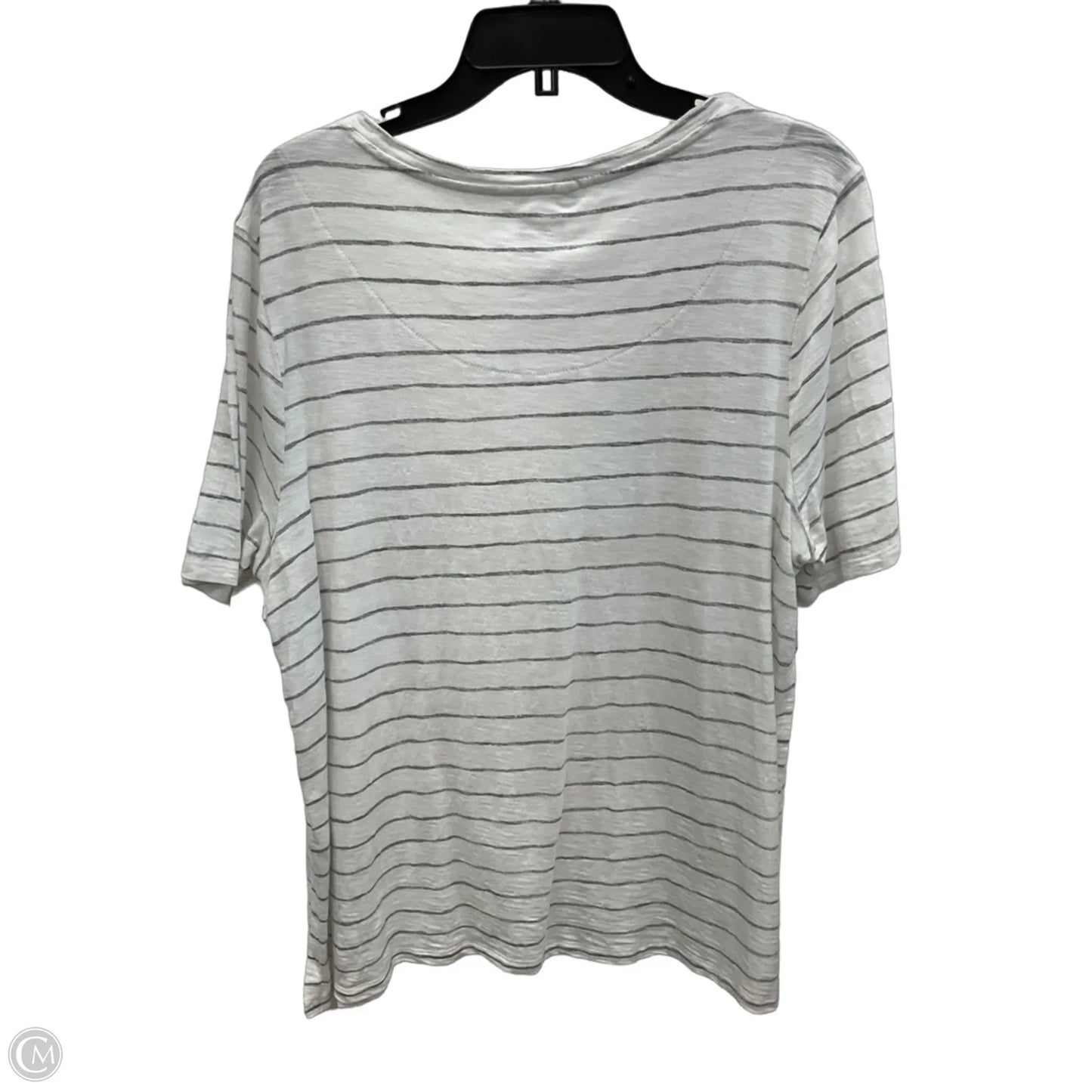 Top Short Sleeve Basic By Chicos In White, Size: Xl