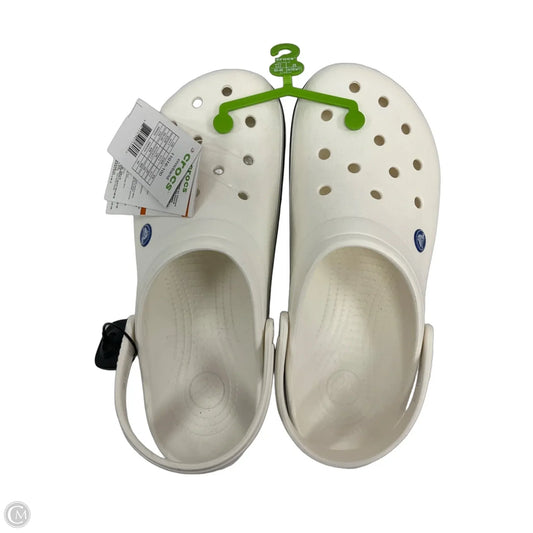 Shoes Flats By Crocs In White, Size: 11