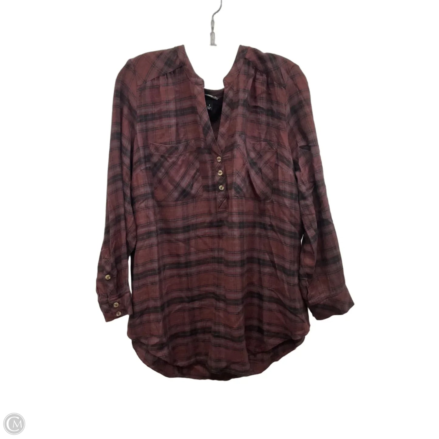 Top Long Sleeve By Torrid In Black & Red, Size: 1x