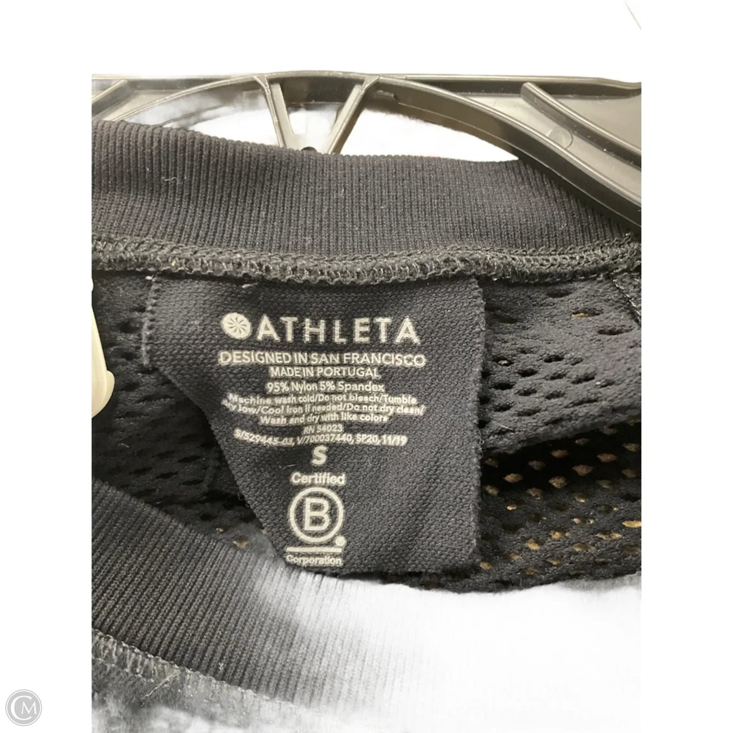 Athletic Top Long Sleeve Crewneck By Athleta In Black, Size: S