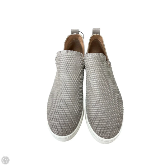 Shoes Flats By Indigo Rd In Beige, Size: 8