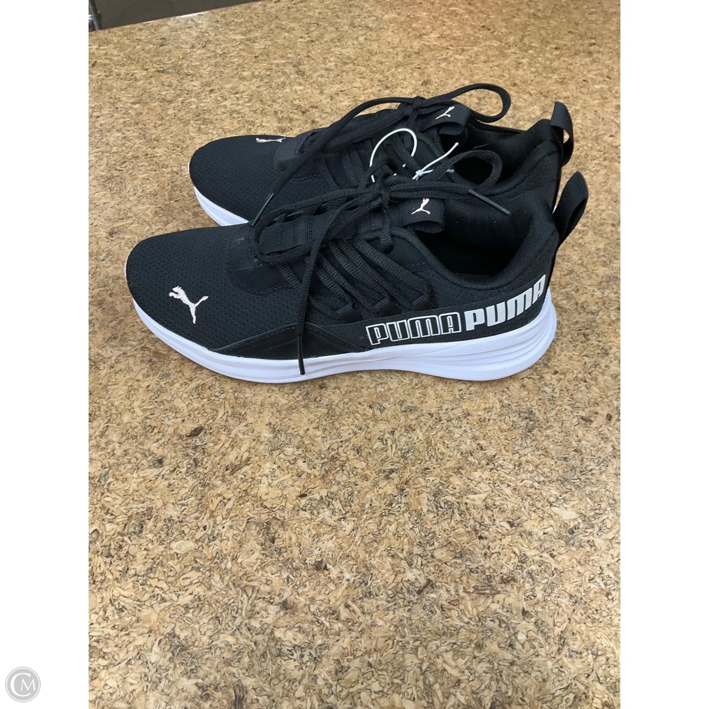 Shoes Athletic By Puma In Black, Size: 6.5