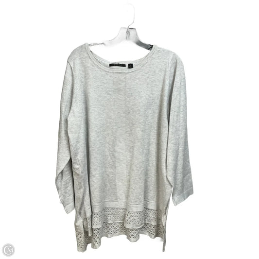 Top 3/4 Sleeve By Cyrus In Grey, Size: 2x