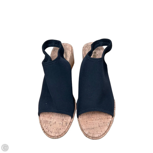 Sandals Heels Wedge By Aerosoles In Black & Tan, Size: 8.5