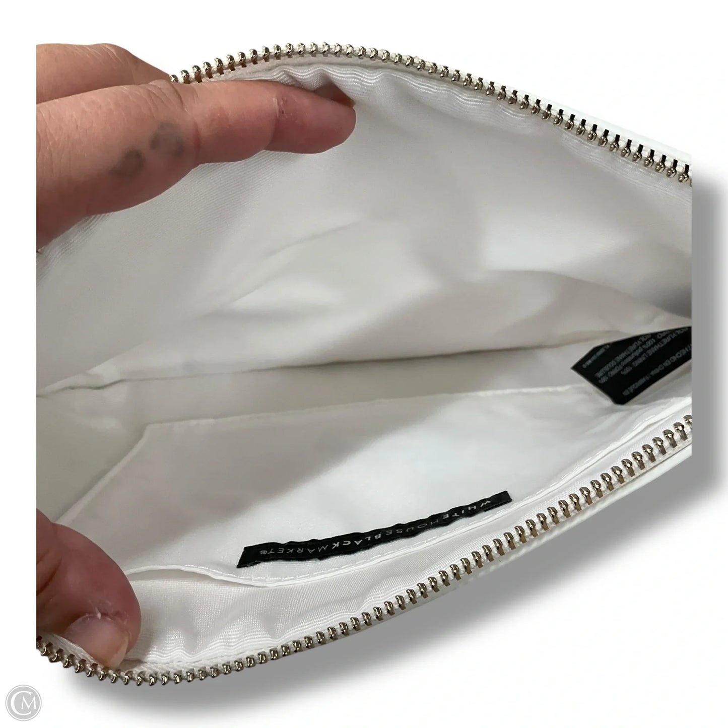 Wristlet By White House Black Market, Size: Medium