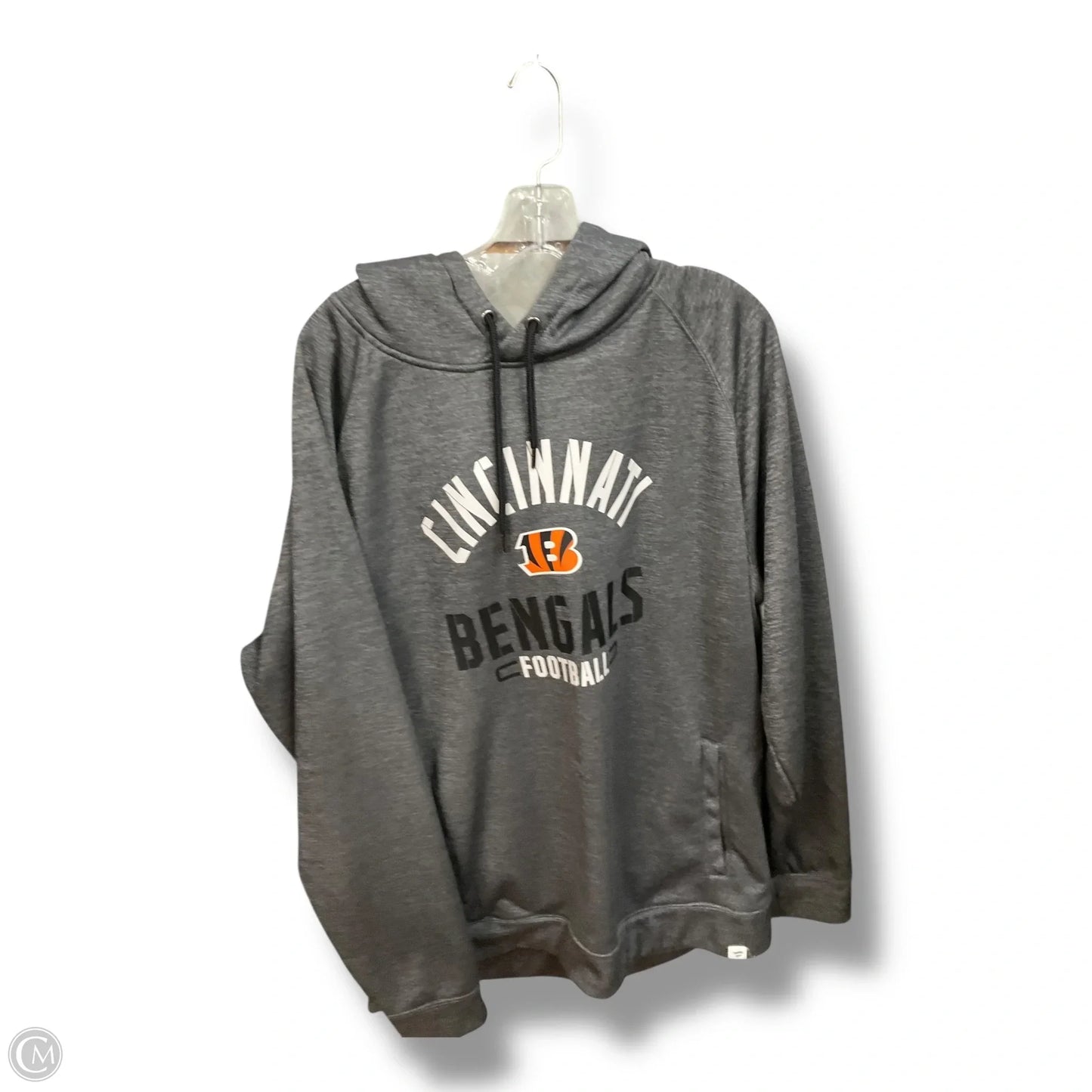 Sweatshirt Hoodie By Fanatics In Grey, Size: 2x
