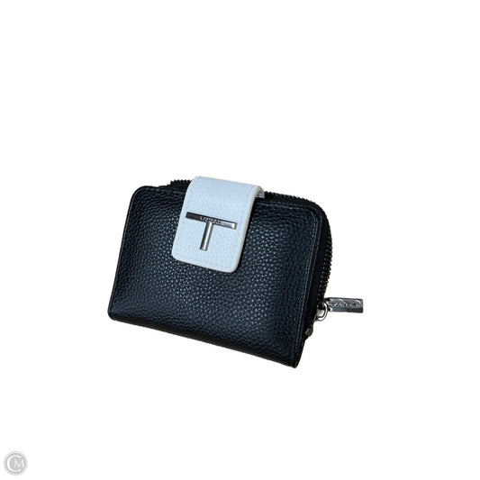 Id/card Holder By Tahari, Size: Small