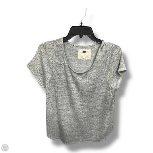 Top Short Sleeve By Cupio In Grey, Size: Xl