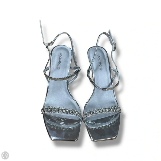 Shoes Heels Stiletto By Clothes Mentor In Silver, Size: 8