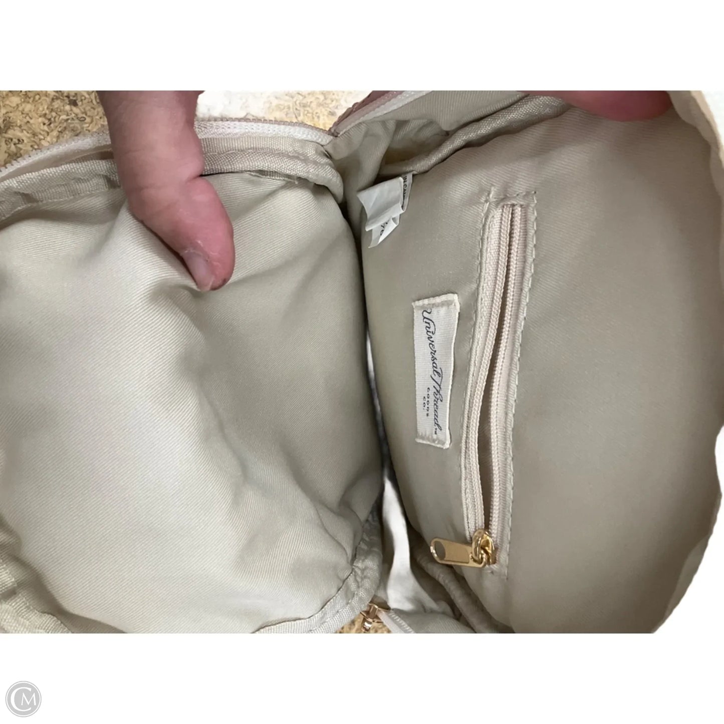 Crossbody By Universal Thread, Size: Large