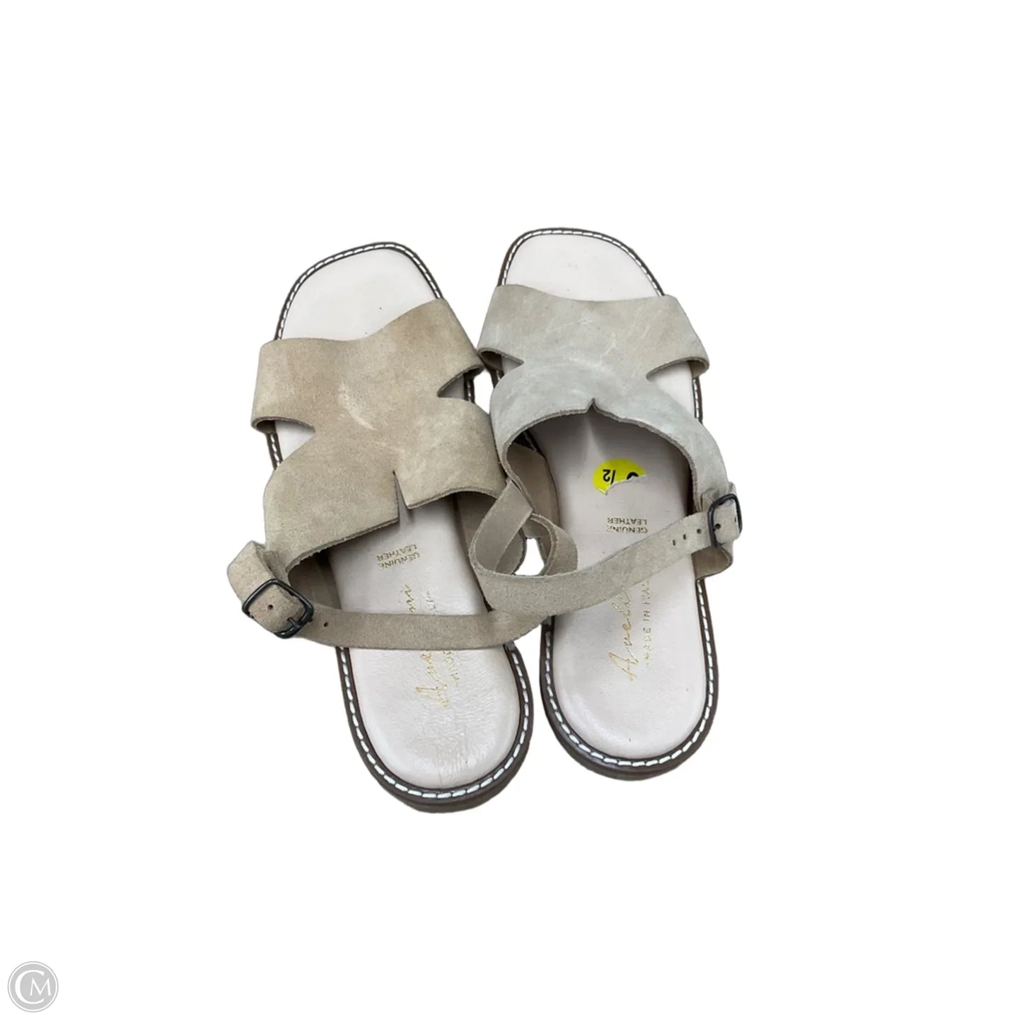 Sandals Flats By Cmb In Tan, Size: 9.5