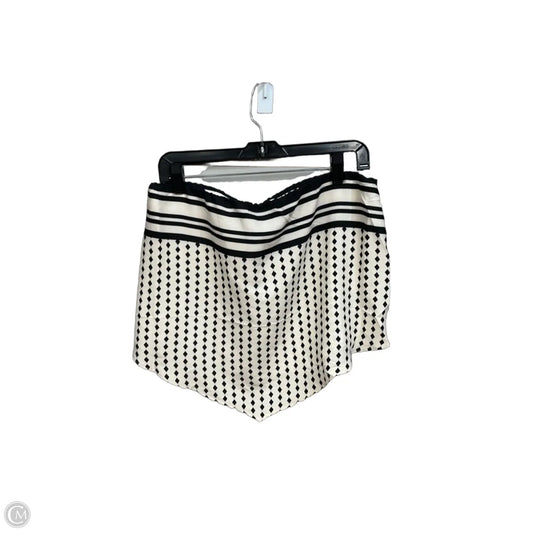 Skirt Mini & Short By Express In Black & White, Size: 8