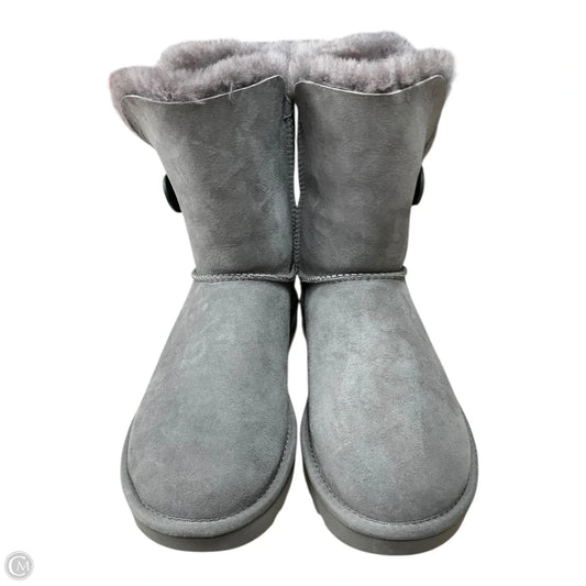 Boots Designer By Ugg In Grey, Size: 8