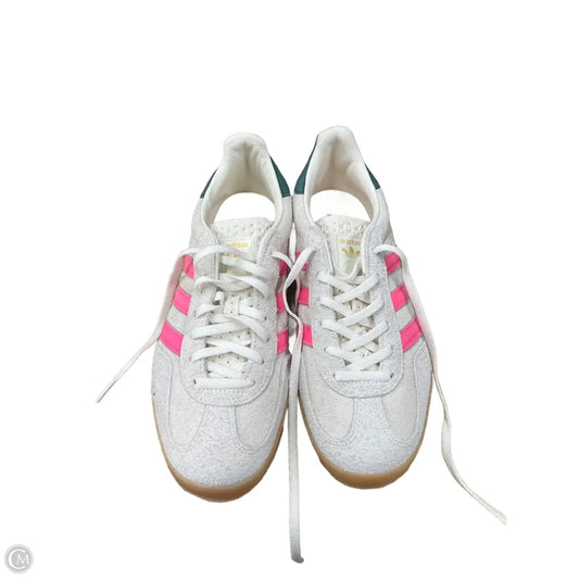 Shoes Sneakers By Adidas In Cream & Pink, Size: 8.5