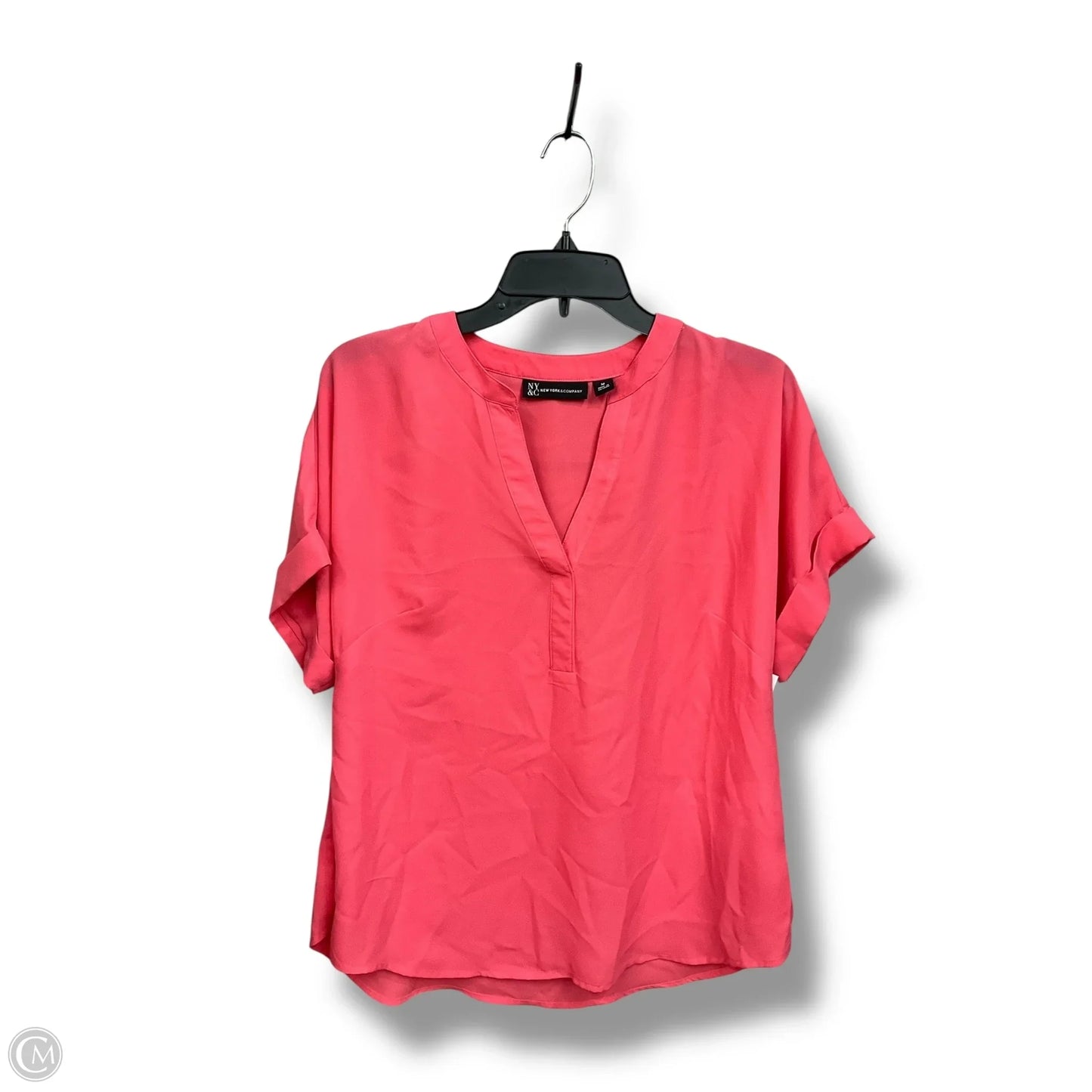 Top Short Sleeve By New York And Co In Pink, Size: M
