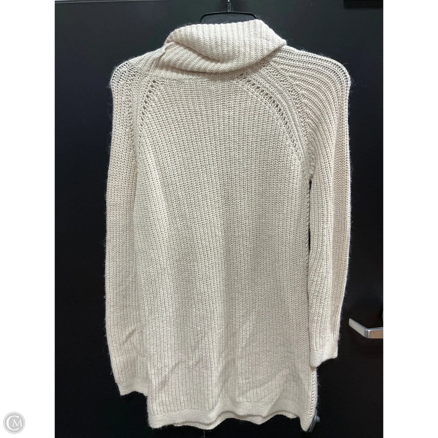 Sweater By Clothes Mentor In Off White, Size: S