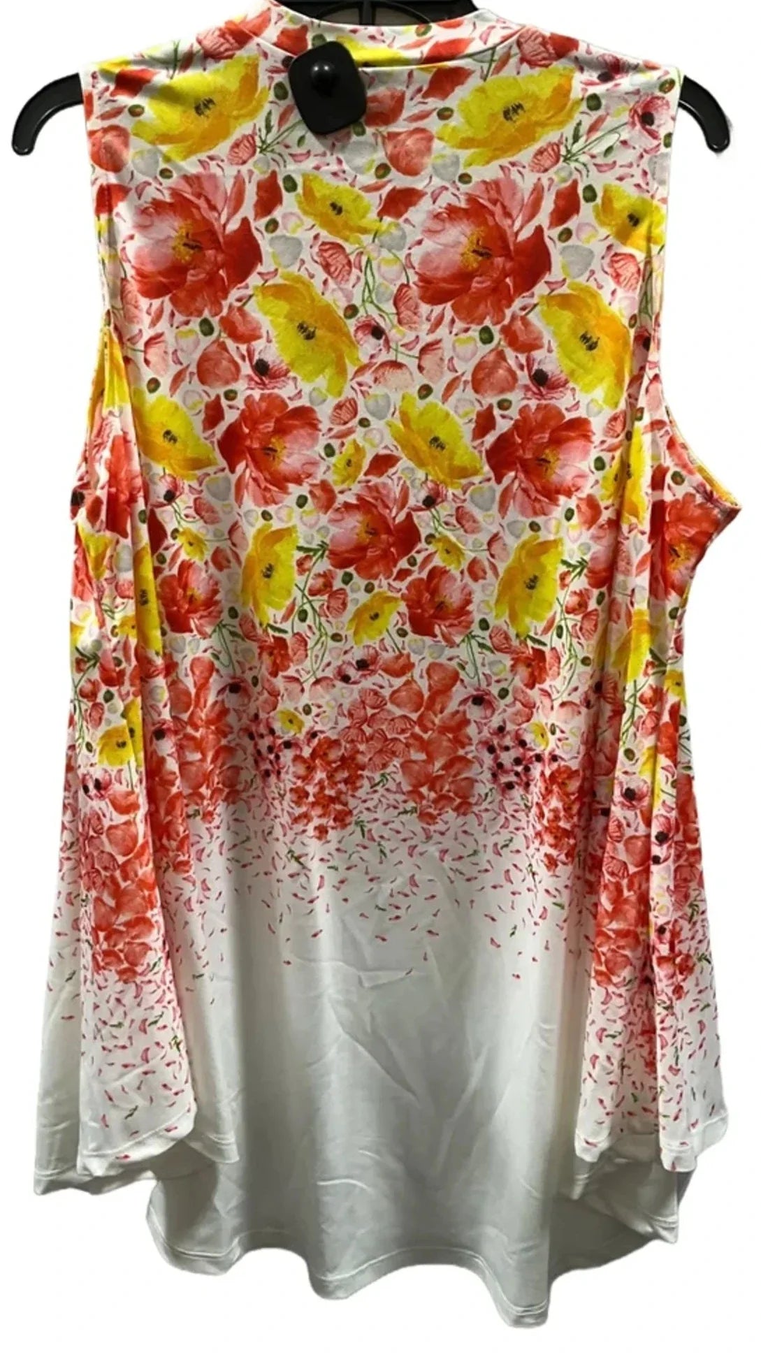 Top Sleeveless By Lane Bryant In White, Size: 1x