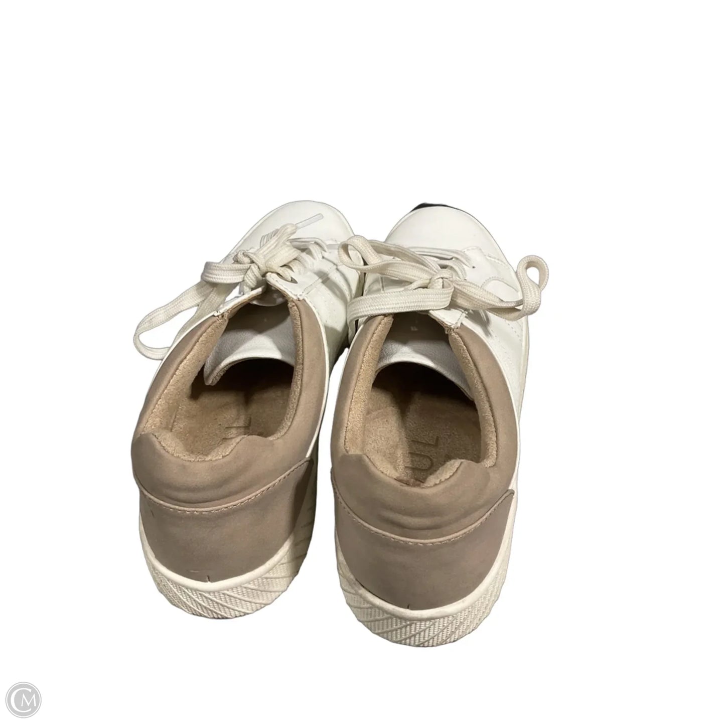 Shoes Athletic By Naturalizer In White, Size: 7