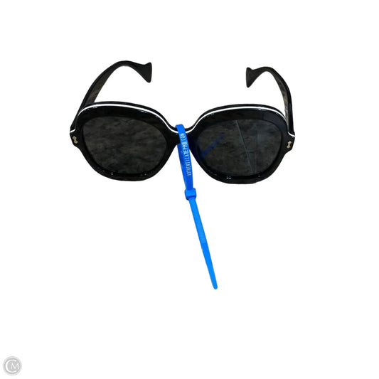 Sunglasses Luxury Designer By Gucci, Size: